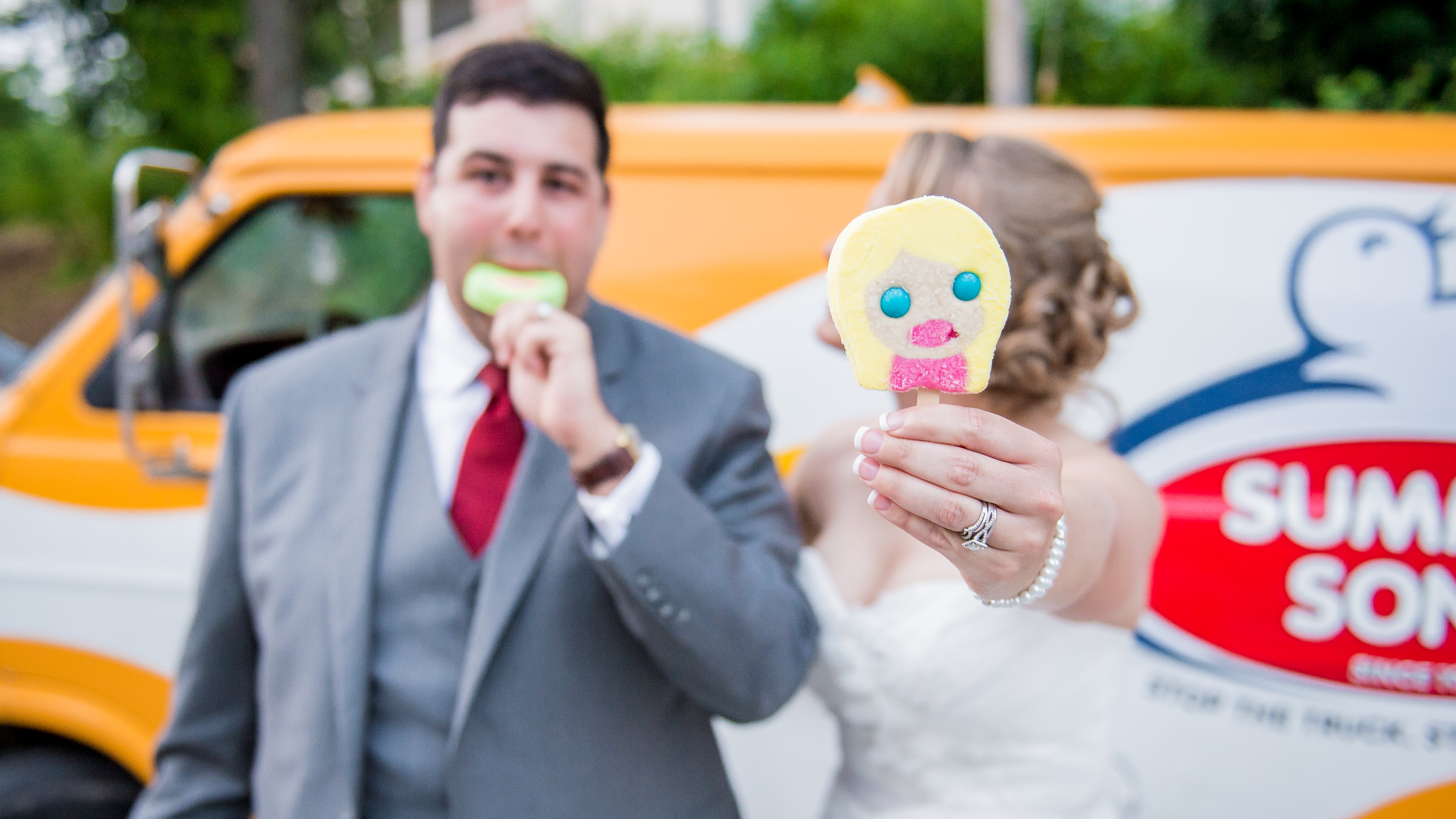 Funny Wedding Ice Cream Photos