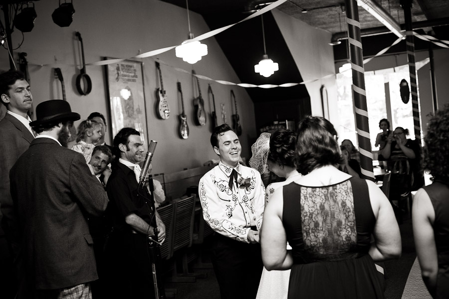 funny and sweet moment when groom laughs during ceremony