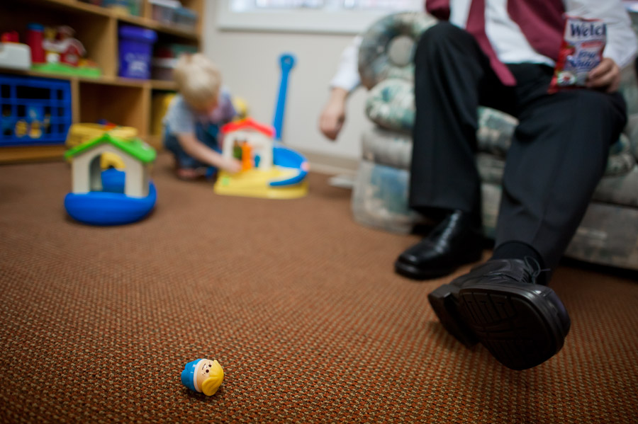 funny moment in nursery before wedding