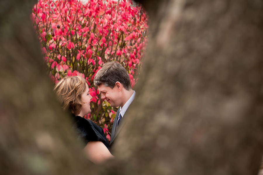 Wedding in Bloomington Indiana Cute moment at IU wedding with heart-shaped tree
