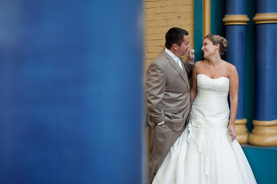 Louisville-Wedding-Ali-Center-Highland-Baptist-21C-Museum-Photography-10 downtown louisville wedding portraits