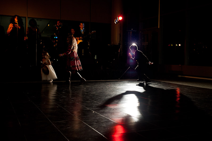 Louisville-Wedding-Ali-Center-Highland-Baptist-21C-Museum-Photography-29 funny wedding dance floor moment