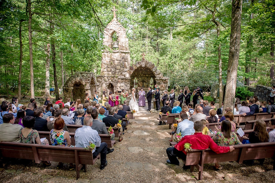 Orkney-Springs-Shrine-Mont-Wedding-Photography-Lori-Will-13 Outdoor wedding at Shrine Mont in Orkney Springs Virginia