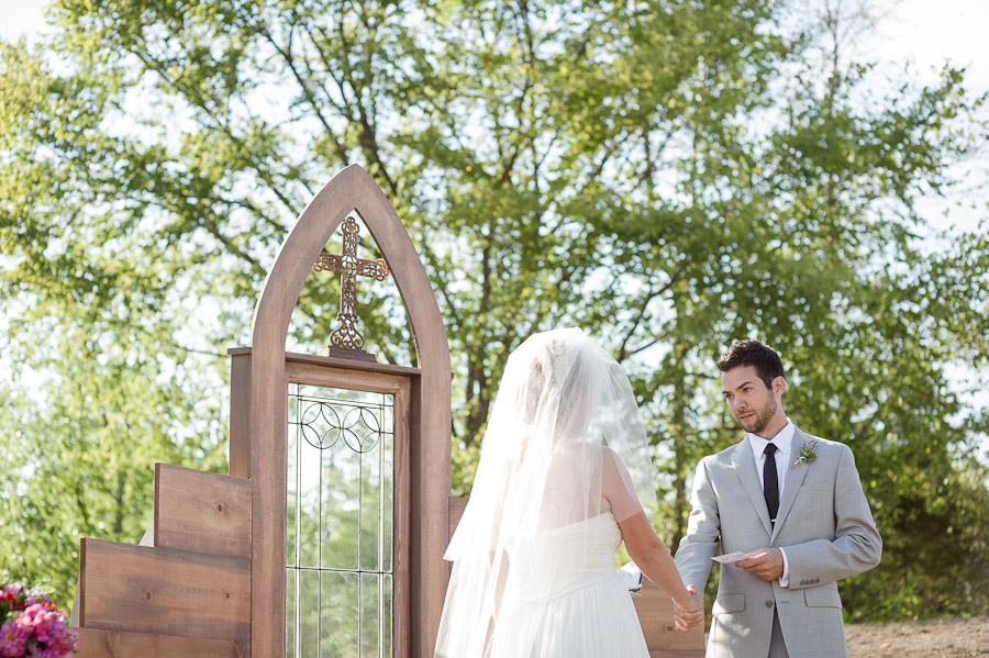 Depauw-Nature-Park-Wedding-Photography-Emily-Ryan-15 DIY wedding altar