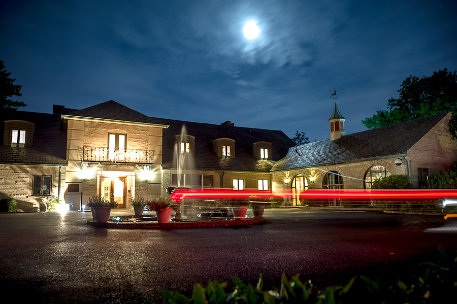 deer-park-manor-wedding-bloomington-kyle-jon-12 nighttime Deer Park Manor picture