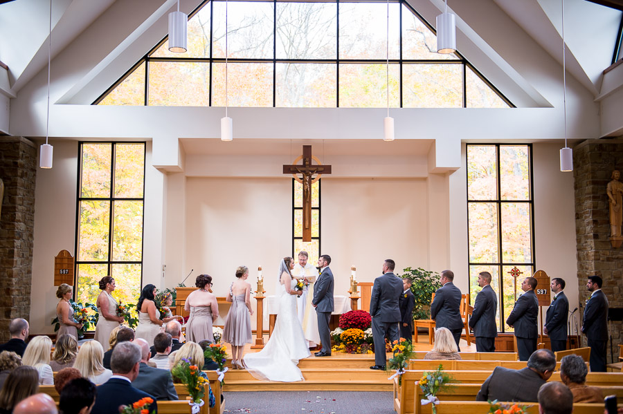 Nashville-Indiana-Brown-County-Wedding-Photography-Julianna-Levi-04 Beautiful ceremony photo from Brown County Indiana wedding