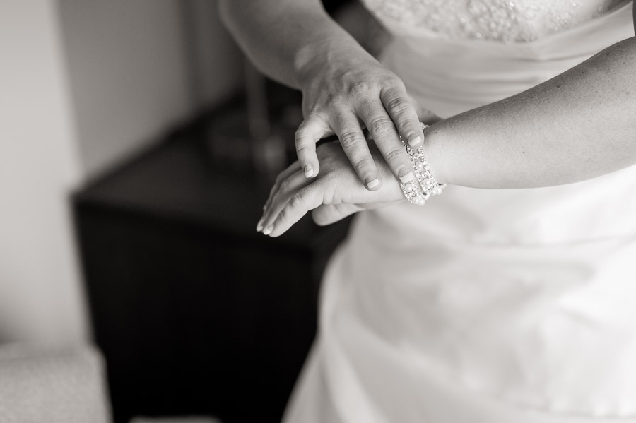 Columbus-Indiana-Wedding-Photography-Factory-12-Event-Loft-Randy-Liz-03 Columbus Indiana Wedding Photos