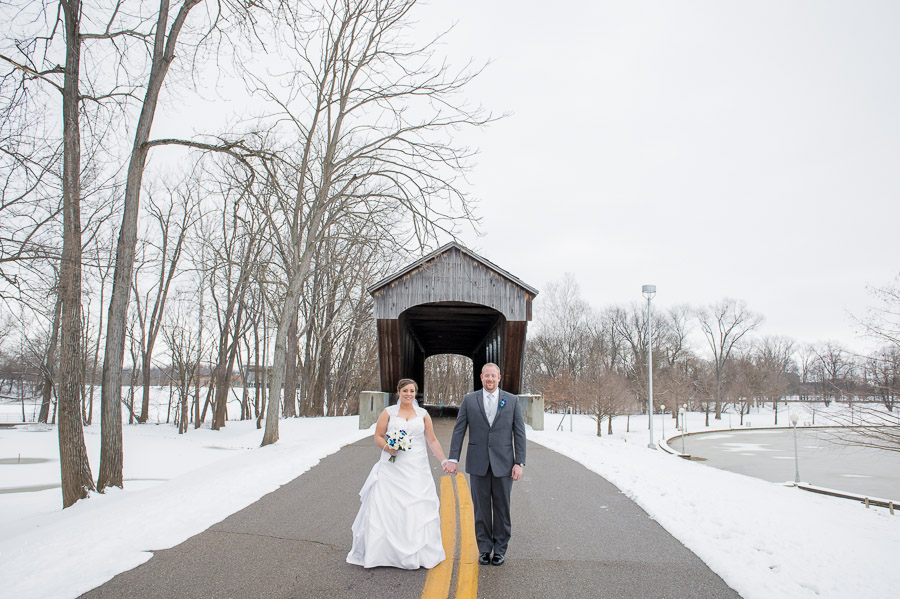 Columbus-Indiana-Wedding-Photography-Factory-12-Event-Loft-Randy-Liz-05 Mill Race Park Covered Bridge Wedding Photos