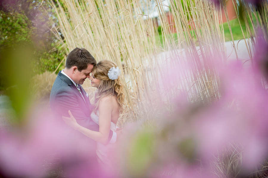 Indianapolis-Purgatory-Golf-Club-Noblesville-Wedding-Photography-Steph-Drew-10 sweet colorful bride and groom photo at noblesville indiana wedding