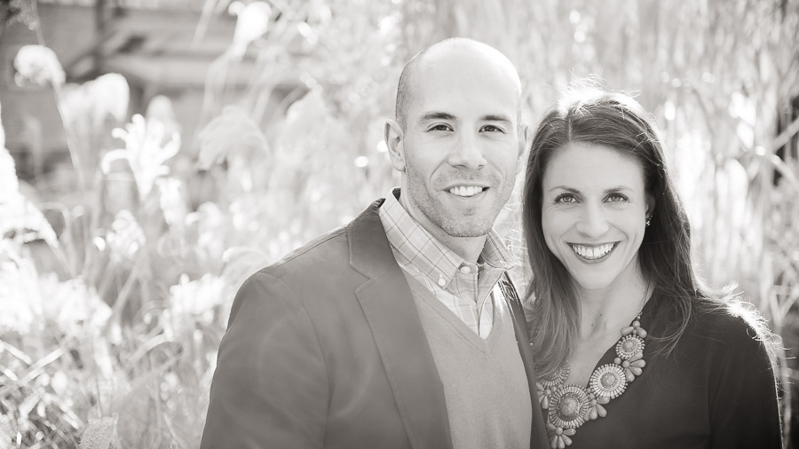 downtown-bloomington-indiana-engagement-photography-az-vintage-michele-zach-02 fun, sunny, winter engagement shoot in Bloomington, Indiana