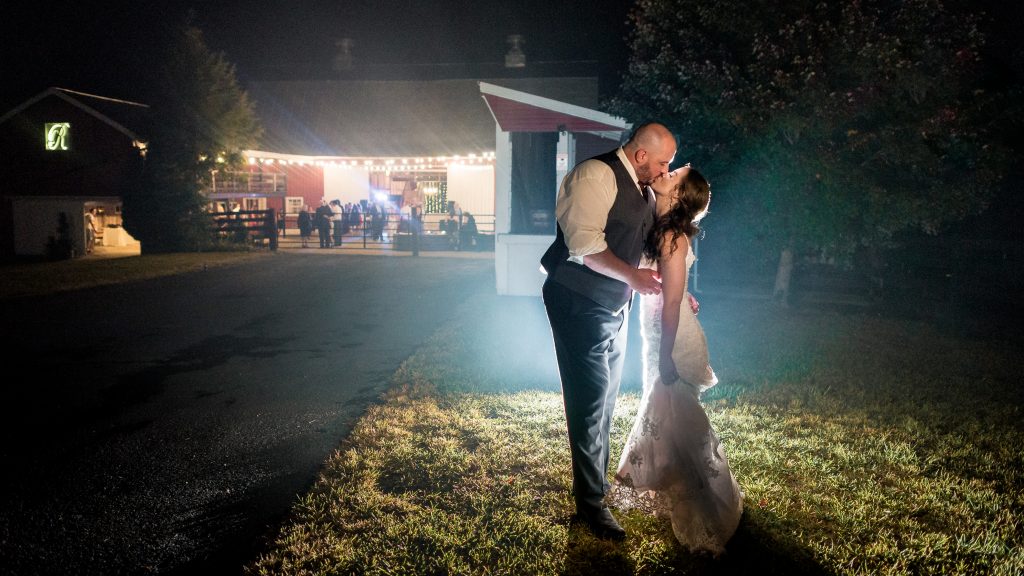 elkton va wedding photography at rivercrest